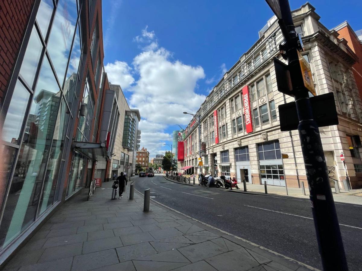 Two Bedrooms Flat - Manchester City Centre Exterior foto