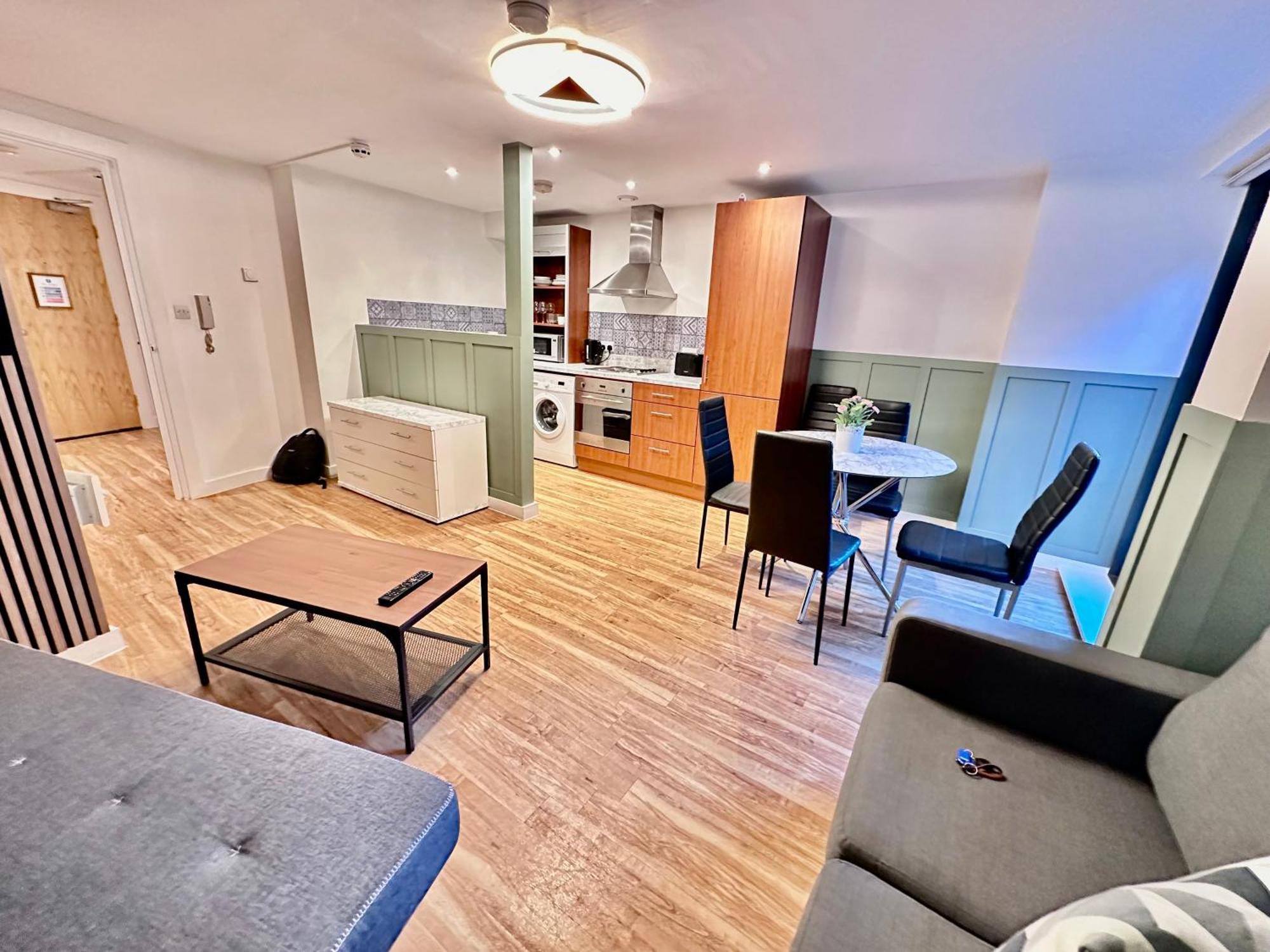 Two Bedrooms Flat - Manchester City Centre Exterior foto